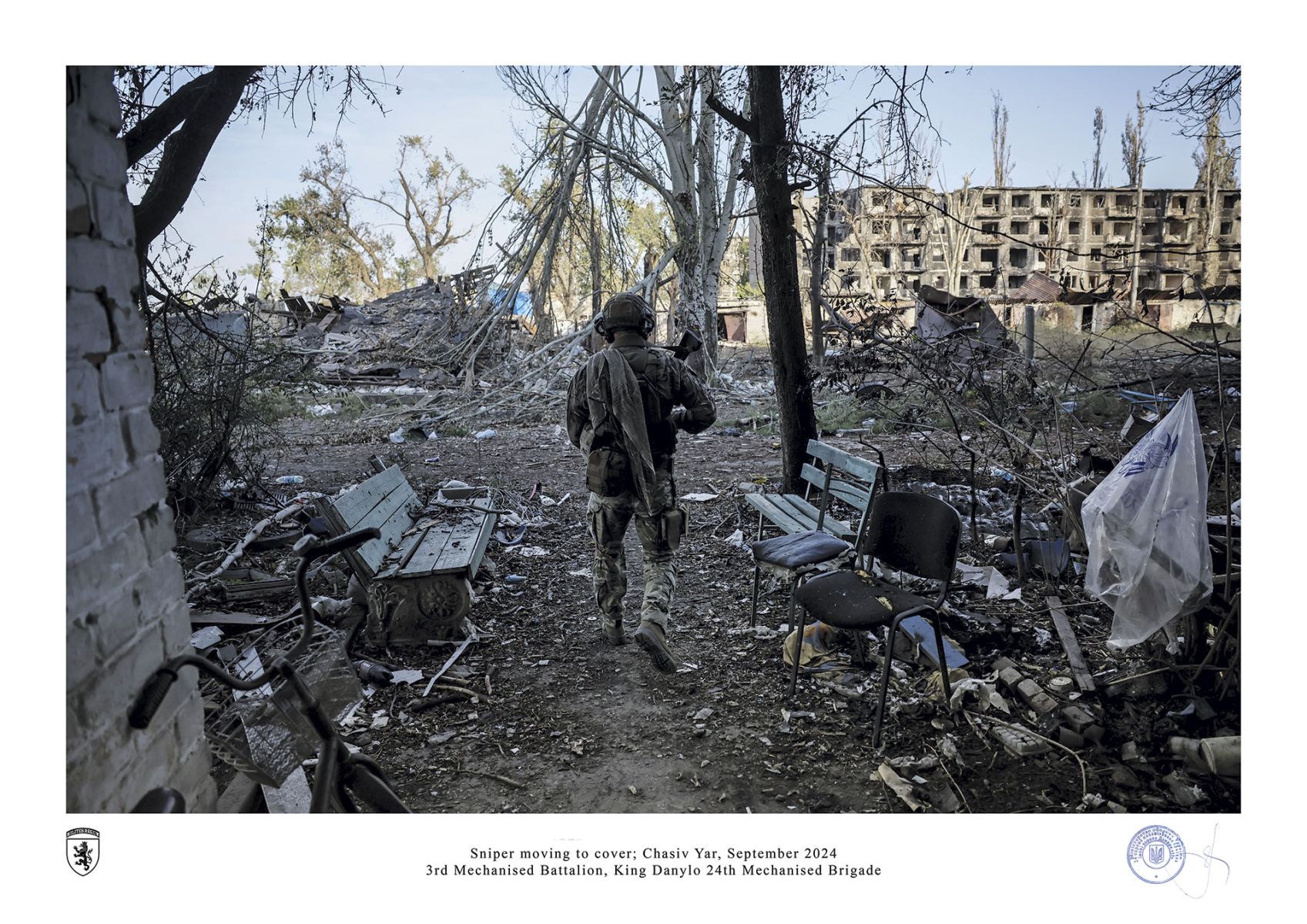 Sniper moving to cover; Chasiv Yar, September 2024 by oleg petrasiuk