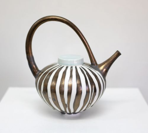 bronze strip teapot | tricia thom