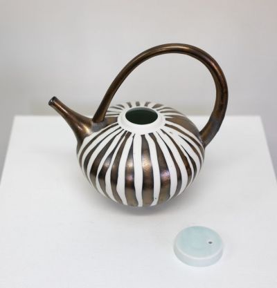 bronze strip teapot | tricia thom