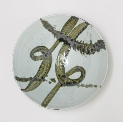 large open splash bowl by tricia thom