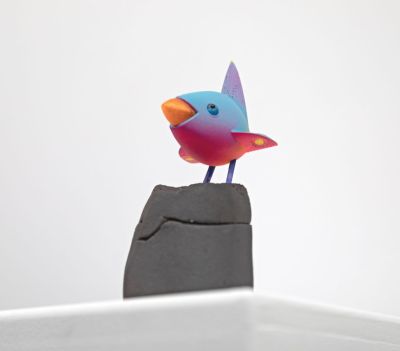 kurinuki bird box IV, with blue bird by Chris Barnes