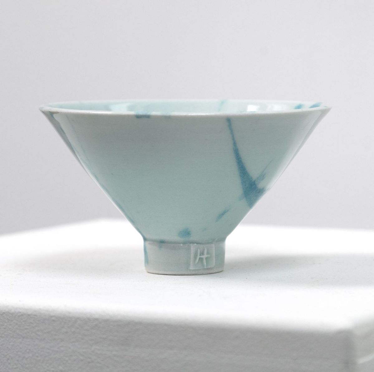 celadon v bowl ii by peter humpherson