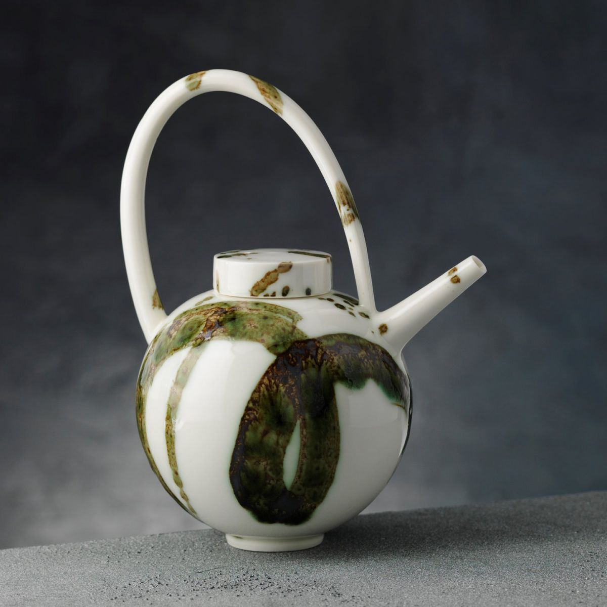 Round Splash Teapot | Tricia Thom