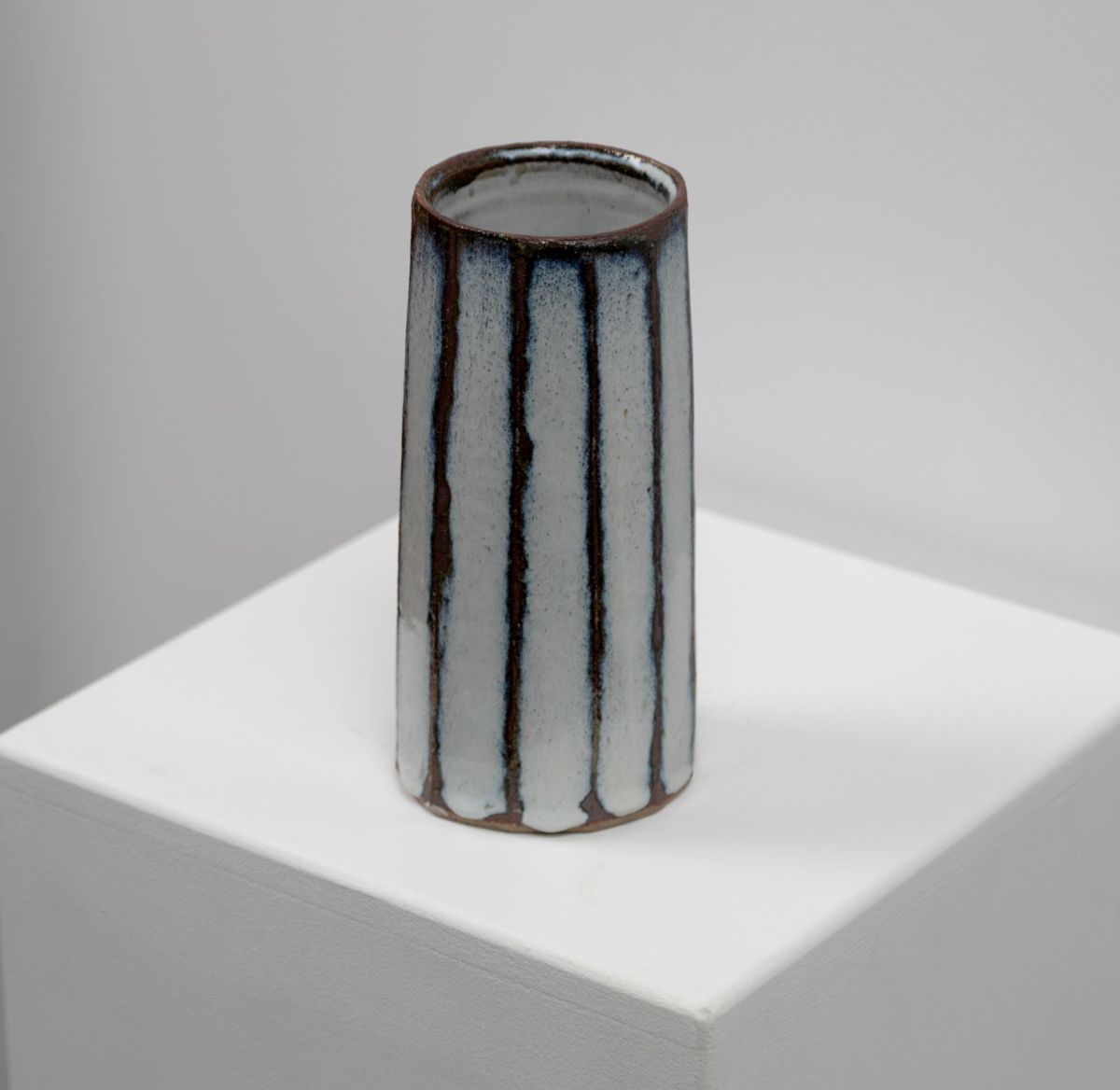 nuka & chun vase by Peter humpherson