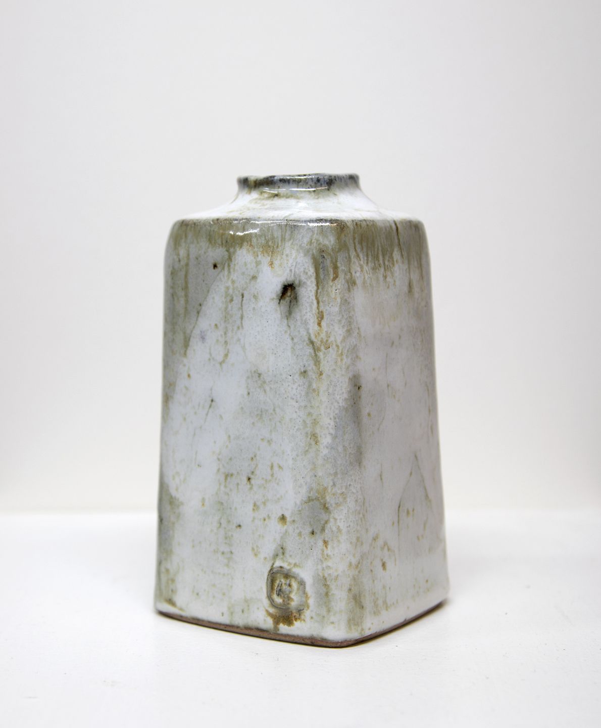 square vase, blackthorn ash glaze by peter humpherson